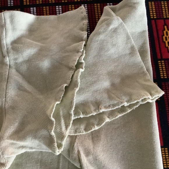 Flash, light green V Neck Jersey, 100% Cotton, Size S, Simple & Relaxed Fit. - Picture 4 of 4